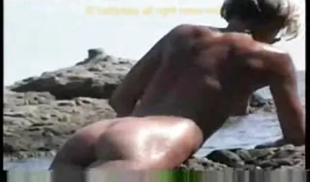 Vợ tai phim sex nhat ban ngồi với chồng cô,