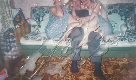 Thứ ba, con trai, đã quyết định tham gia vui vẻ tại bàn. phim sex nhat ban dit nhau