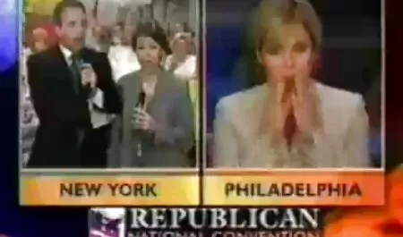 Hai đồng phim sex vung trom nhat ban xem một đoạn video và liếm