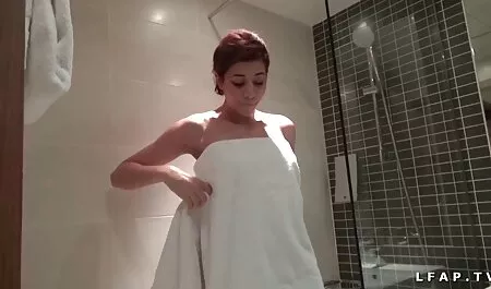 Người lùn thỏa phim sex nhat ban online mãn kẻ khỏe mạnh