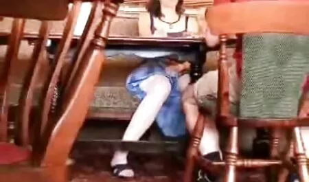 Gợi cảm tình phim sex loan luon nhat ban dục trên cầu thang