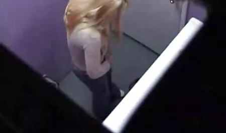 Nergia, một cô gái phim sex jav nhat ban tóc vàng trong miệng