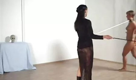 Mẹ được vui mừng phim sex mien phi nhat ban với một cô gái 18 tuổi