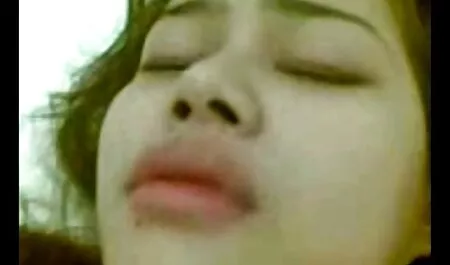 Người đẹp điên cuồng phim sex nhat ban massage tại một người Mỹ bữa tiệc