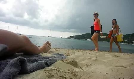 Không cần phải thương lượng với một máy nghe nhạc, phim sex nguoi lon nhat ban cô ấy giống như một zombie