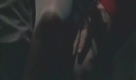 Nó hoạt động bằng miệng giống như một máy hút bụi trước khi đi phim sex hd nhat ban ngủ.